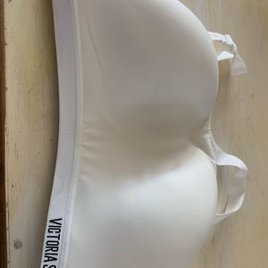 Victoria Secrets White sports bra